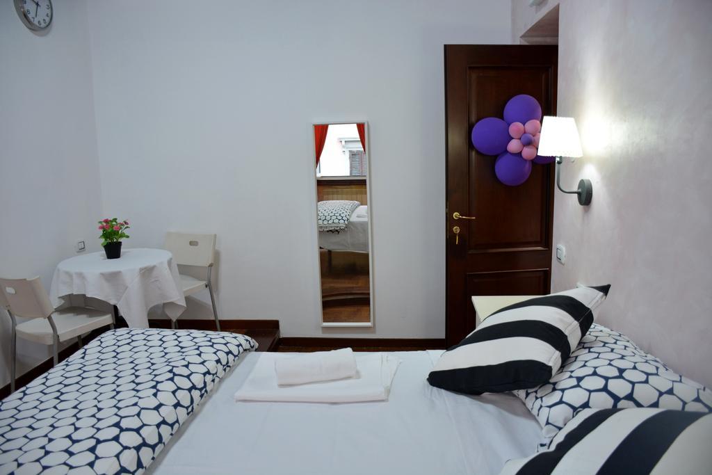 Roma Hotel Srls Bagian luar foto