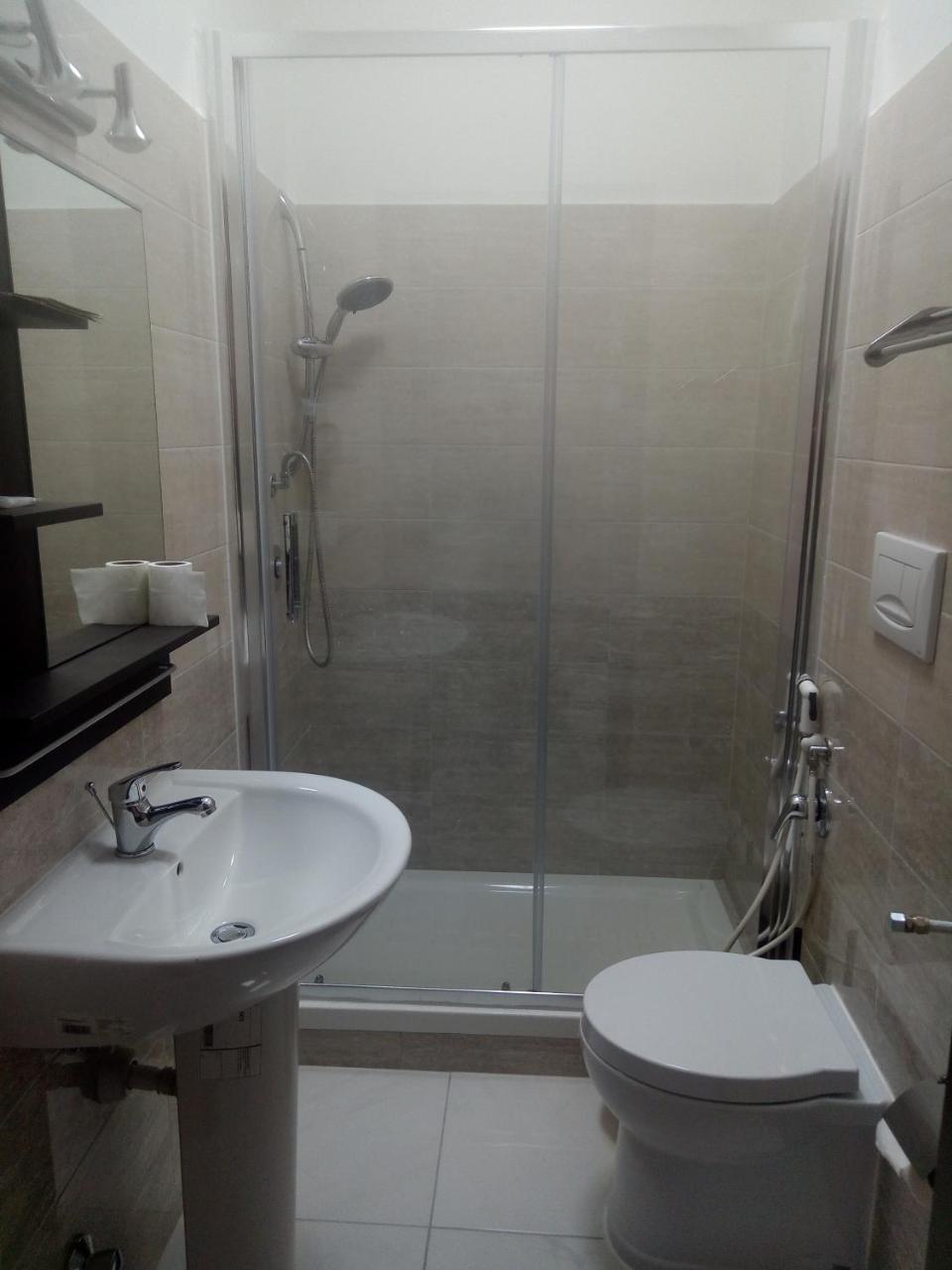 Roma Hotel Srls Bagian luar foto