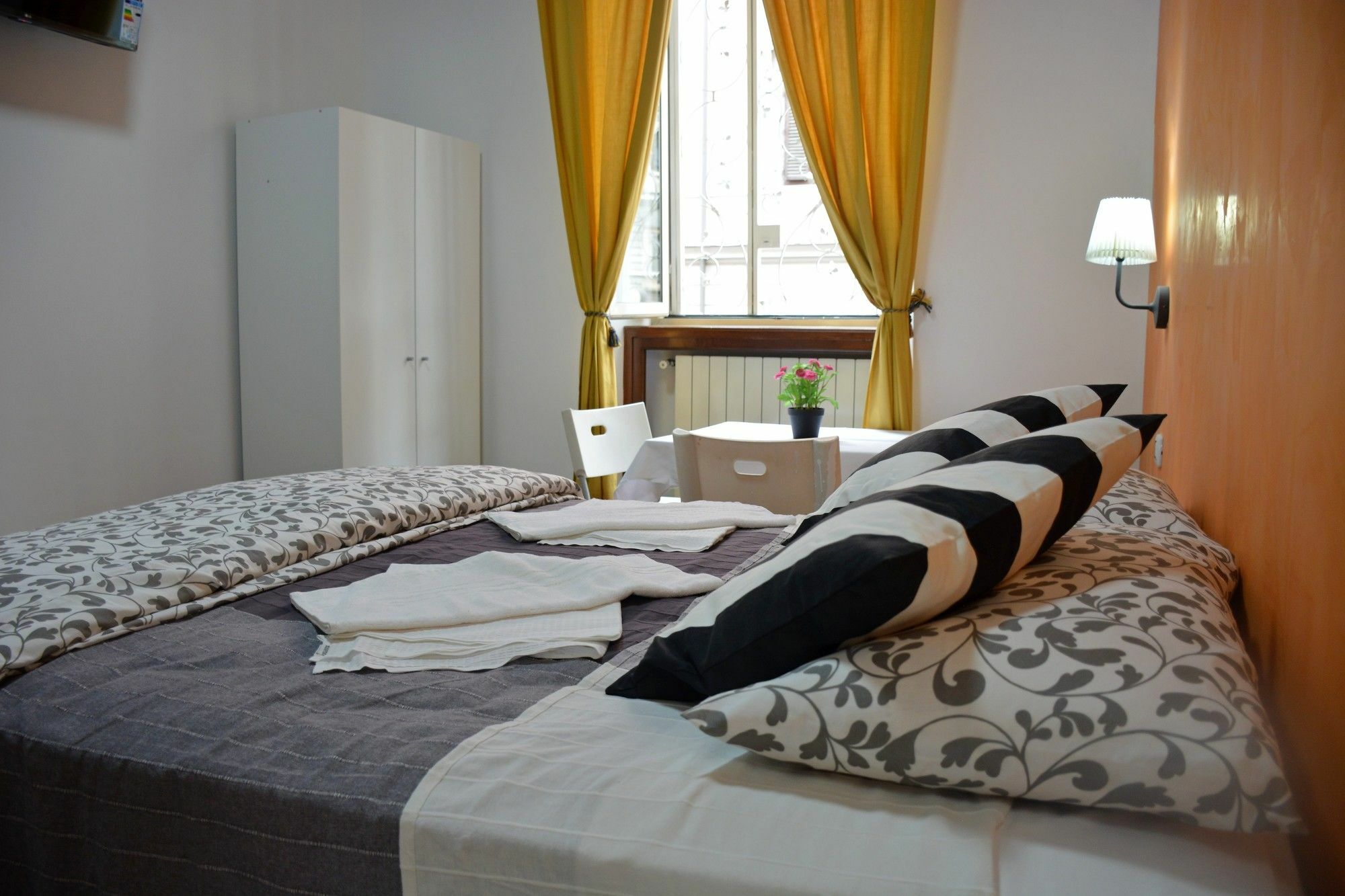 Roma Hotel Srls Bagian luar foto